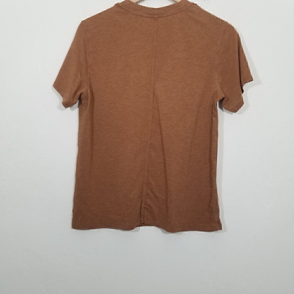 Lululemon Top - Picture 3 of 4